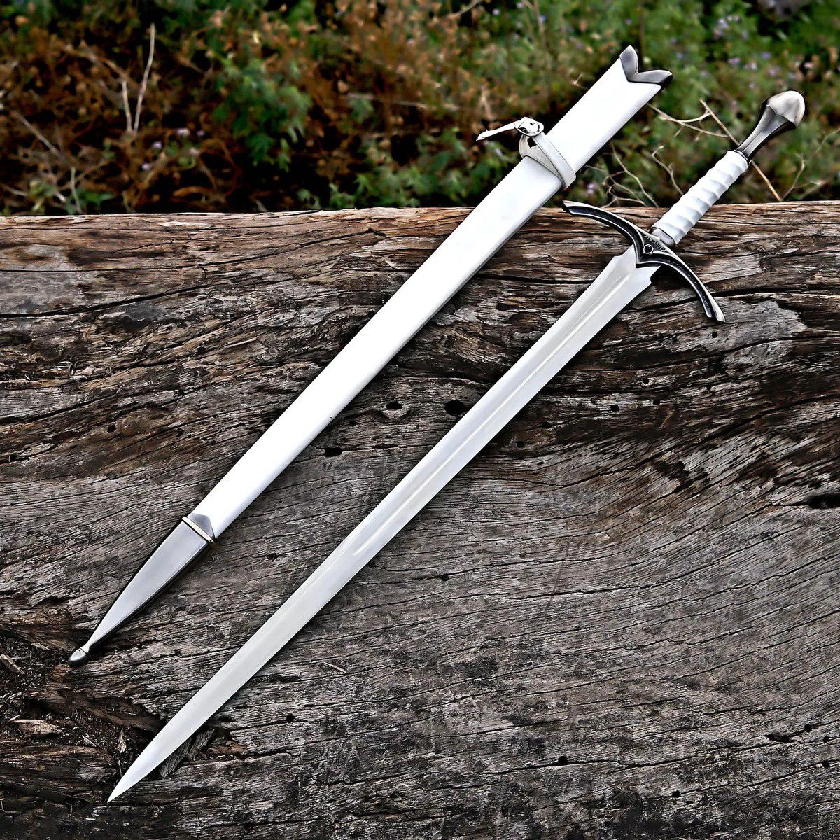 Hand-Forged Medieval Longsword with Leather Scabbard