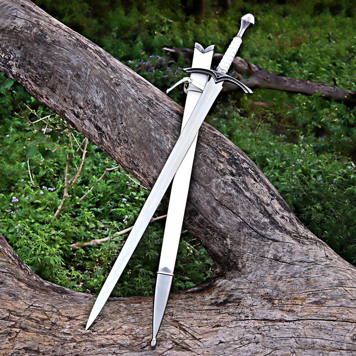Hand-Forged Medieval Longsword with Leather Scabbard