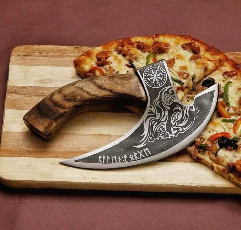 Viking Axe Pizza Cutter – Unique, Detailed design
