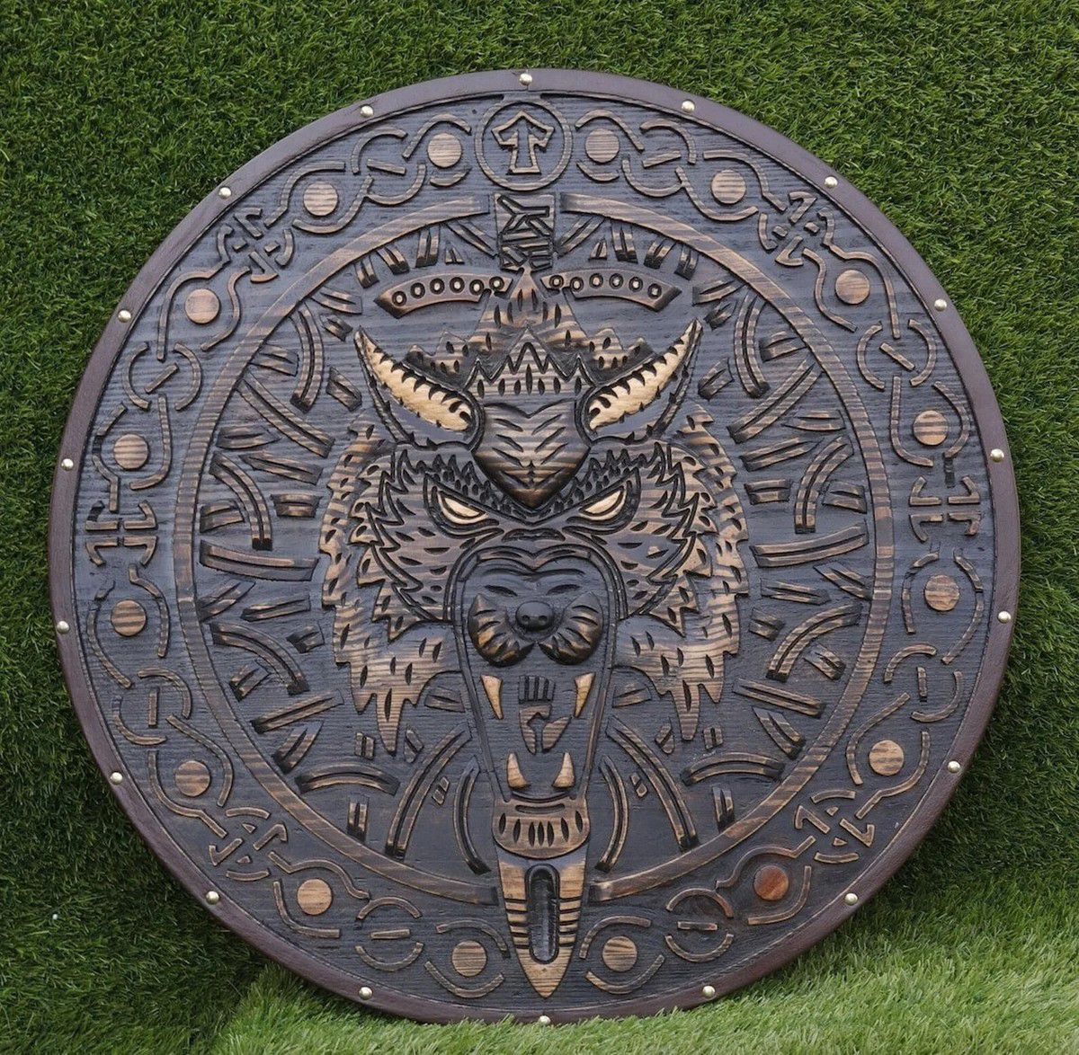 Handcrafted Viking Wolf Shield & Axe Set – Carved Wooden Shield with Damascus Axe