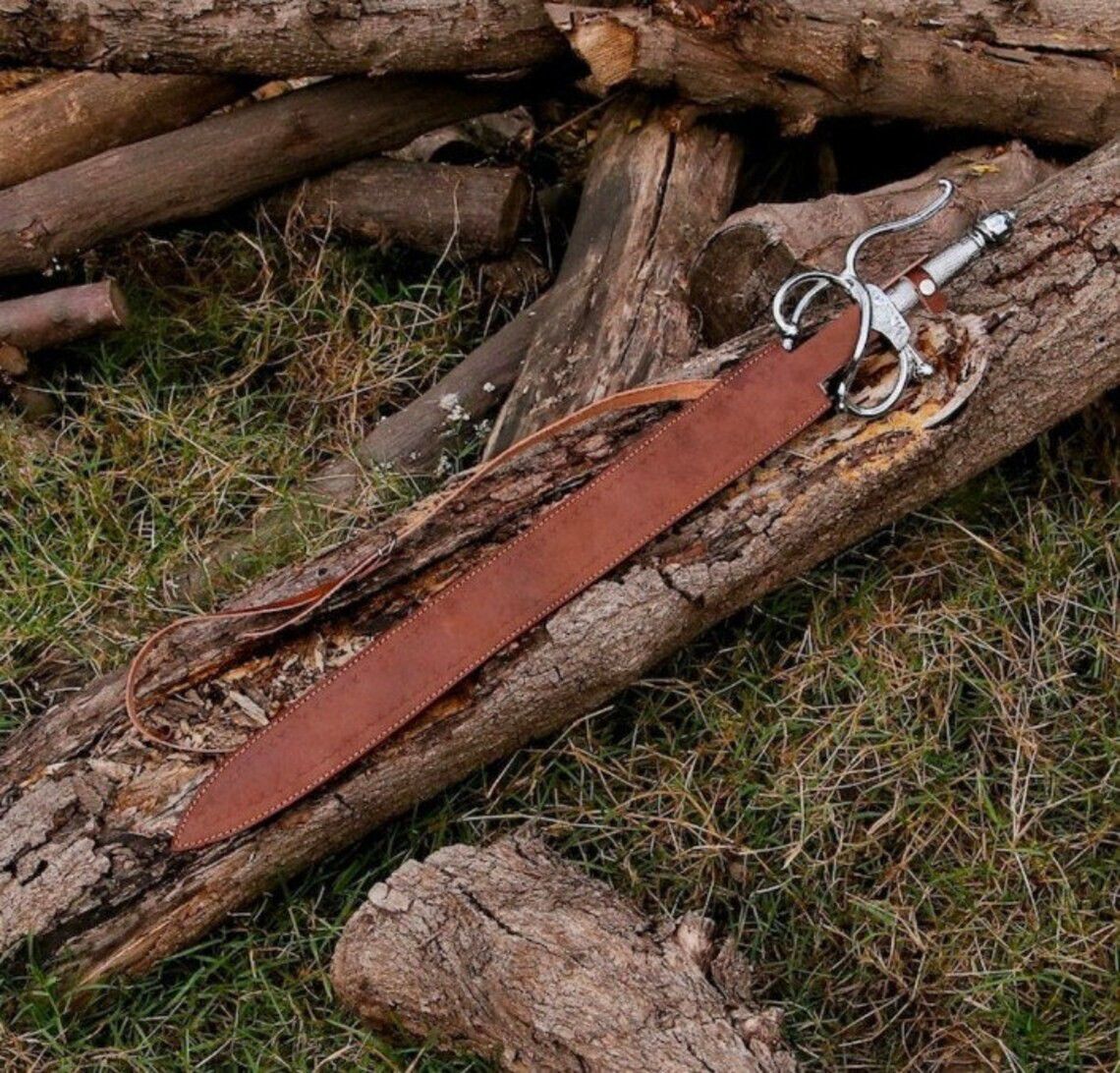 Silverthorn Rapier – Hand-Forged Damascus Sword with Twisted Guard and Ornate Detailing