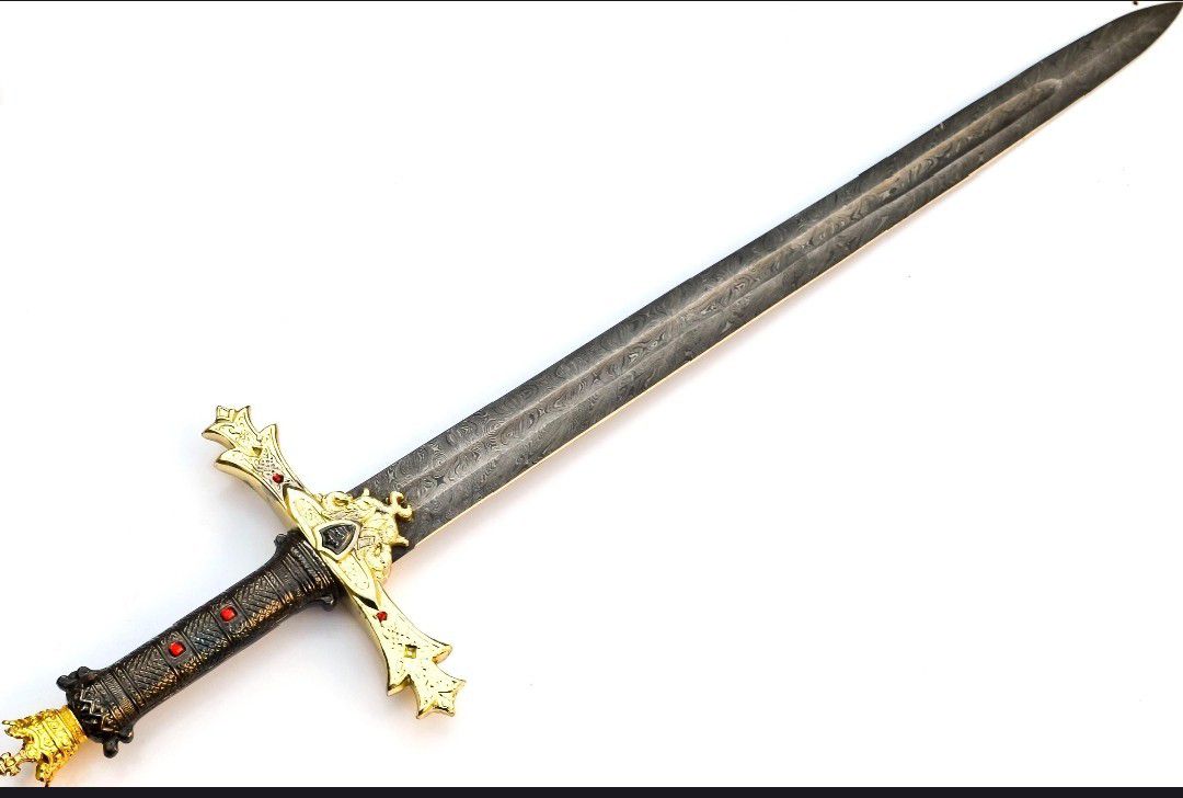 ⚔️ Black Lionblade – Damascus Steel Sword with Golden Skull Guard