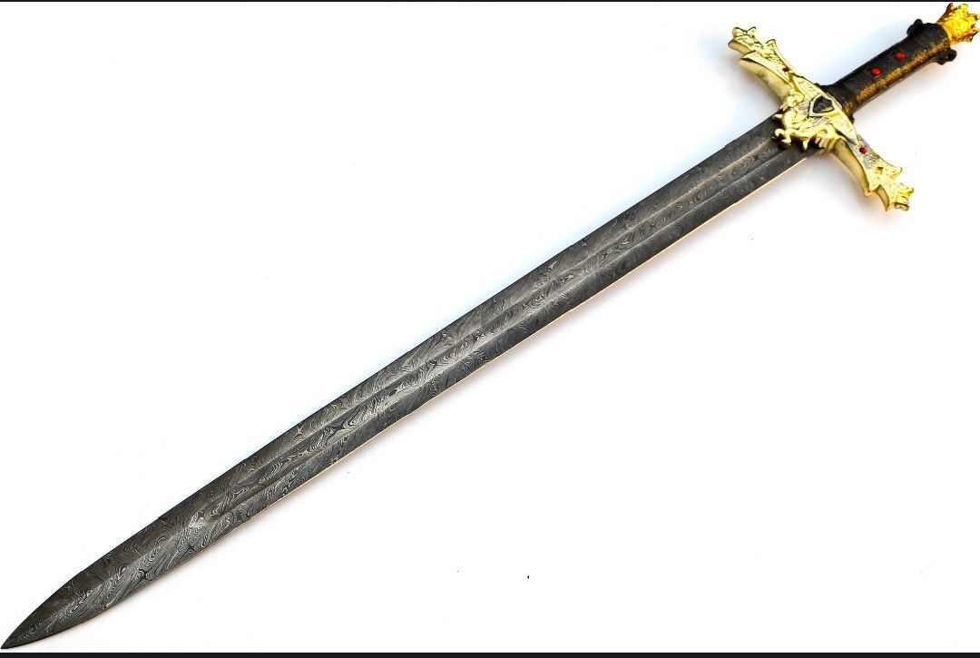 ⚔️ Black Lionblade – Damascus Steel Sword with Golden Skull Guard