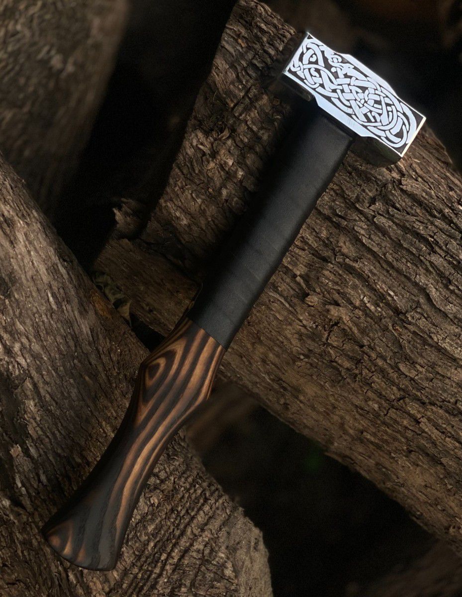 ⚒️ Mjölnir-Inspired War Hammer – Viking Decorative Collectible
