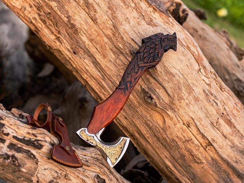 🪓 Drakkar Axe – Hand-Carved Viking Axe with Dragon Handle and Gold Inlay Head