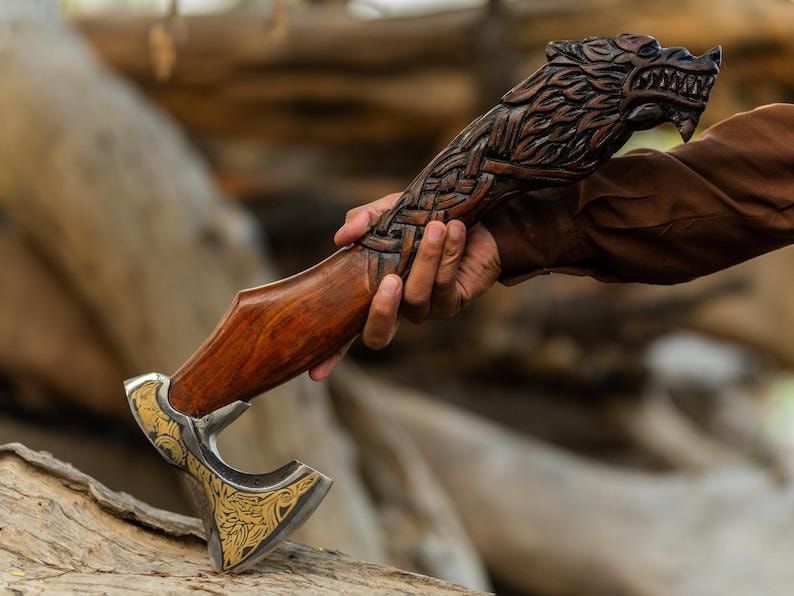 🪓 Drakkar Axe – Hand-Carved Viking Axe with Dragon Handle and Gold Inlay Head