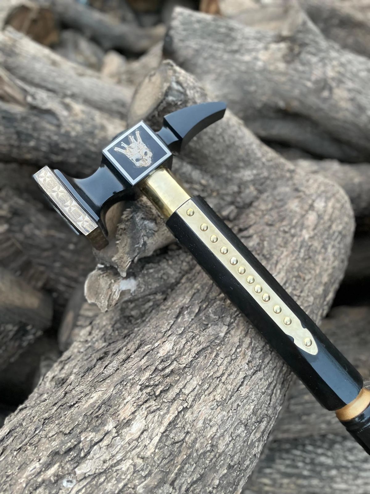 Black & Gold War Hammer – Handcrafted Heavy Battle Hammer with Engraved Detailing