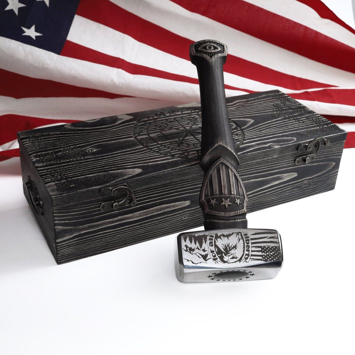 Patriotic Liberty Hammer Set – Engraved American Eagle Steel Hammer + Premium Wooden Display Box