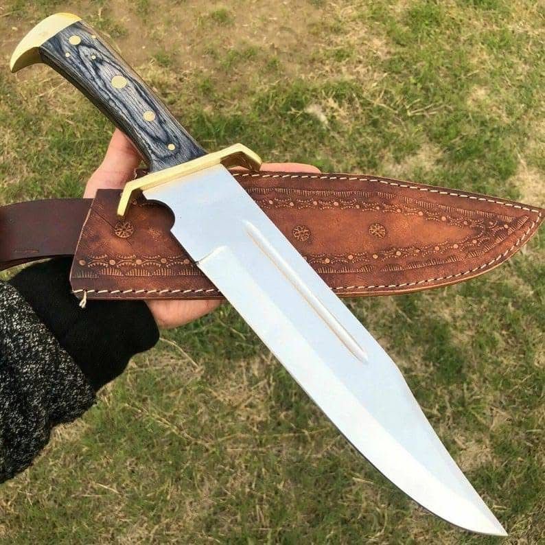 Handcrafted Bowie Knife – Sturdy Leather Sheath with Brass Guard and Stitched Handle