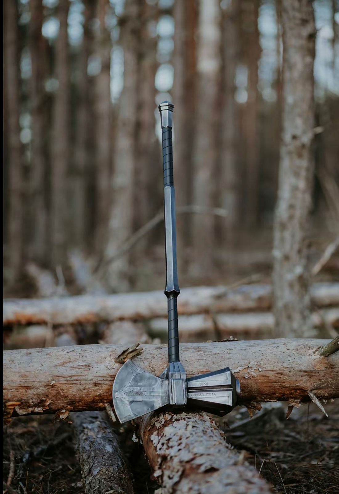 Stormbreaker Replica Battle Axe – Heavy-Duty Metal Fantasy Weapon