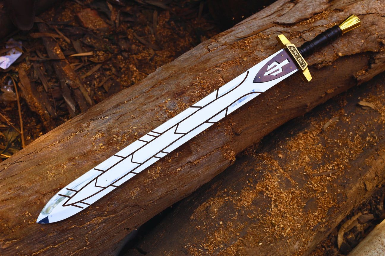⚔️ Elven Lightblade – Decorative Fantasy Sword with Gold Hilt