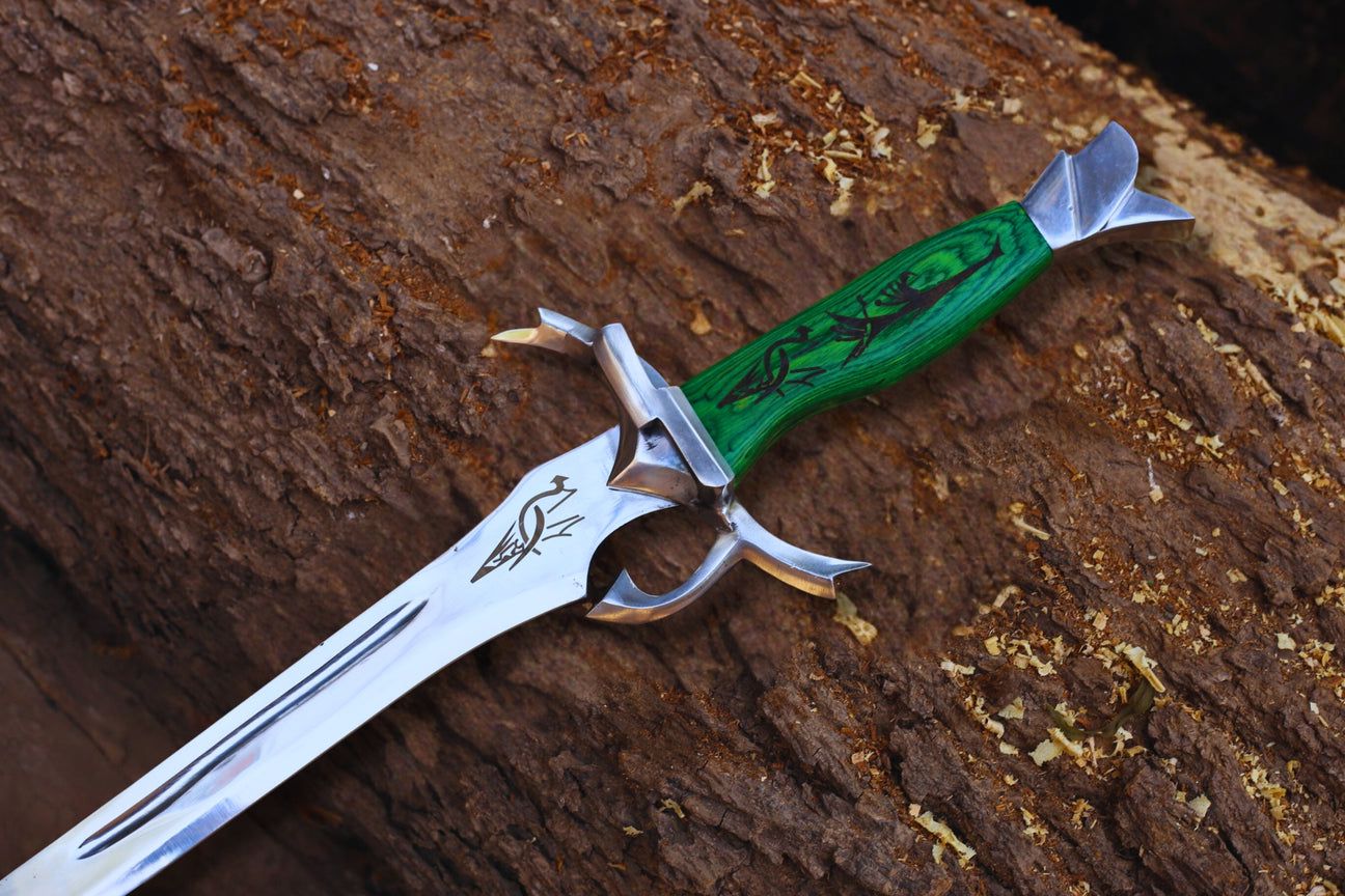 Elven-Inspired Sword – Curved Blade with Green Wood Handle and Intricate Design