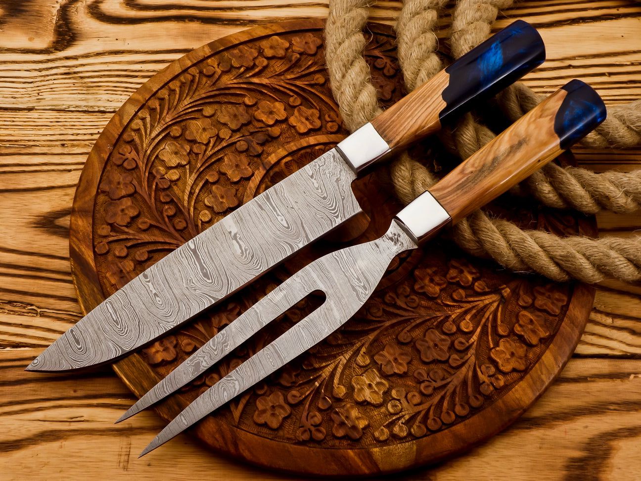 Damascus Steel Carving Set – Elegant Knife & Fork Set with Wooden Handles