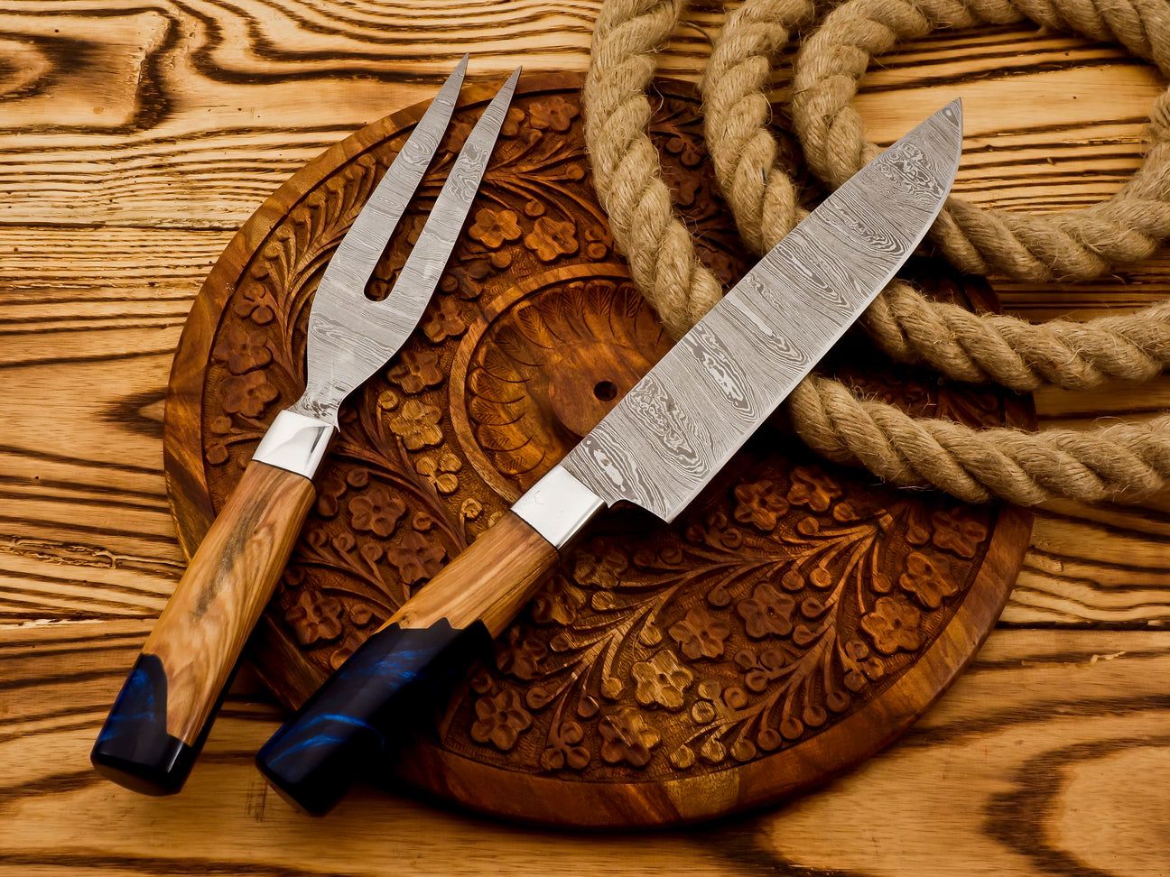 Damascus Steel Carving Set – Elegant Knife & Fork Set with Wooden Handles
