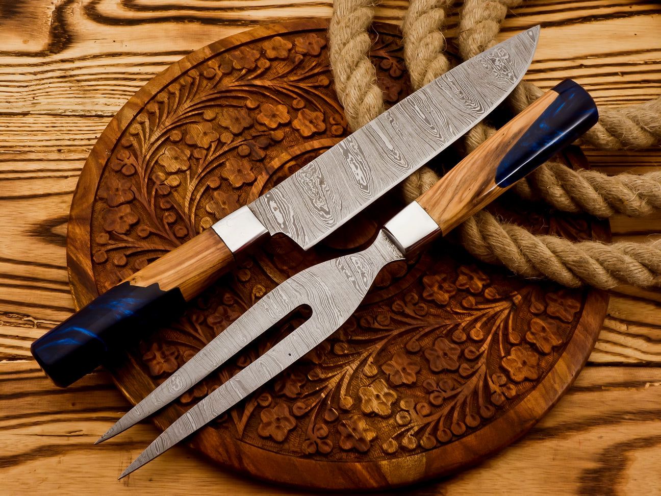 Damascus Steel Carving Set – Elegant Knife & Fork Set with Wooden Handles