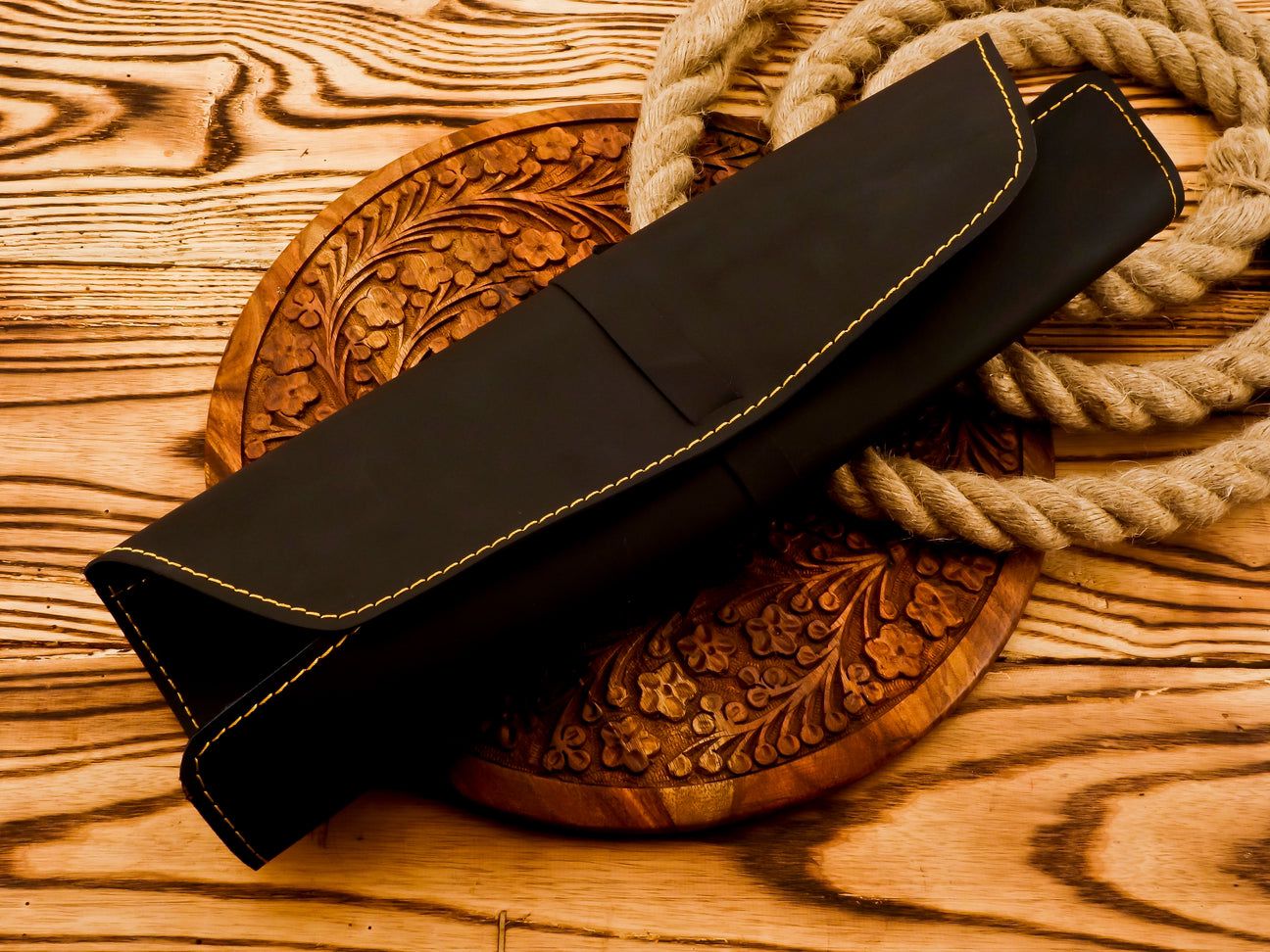 Damascus Steel Carving Set – Elegant Knife & Fork Set with Wooden Handles