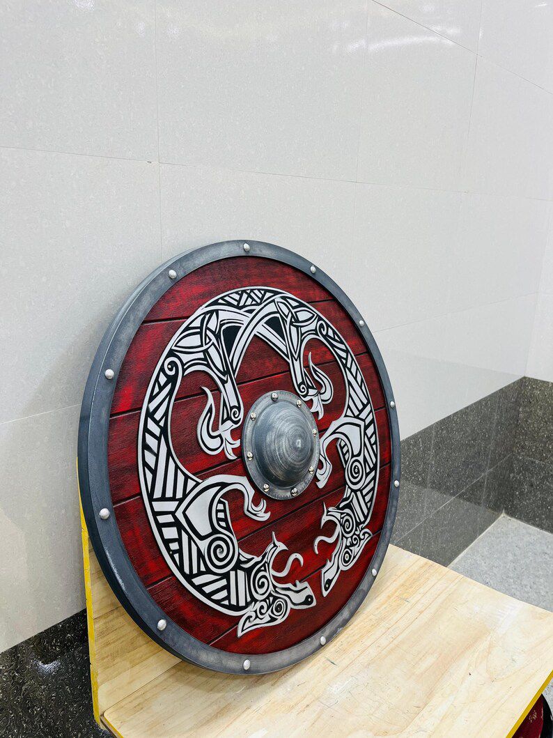 Drakkar Shield – Handcrafted Viking Round Shield with Twin Dragon Engravings