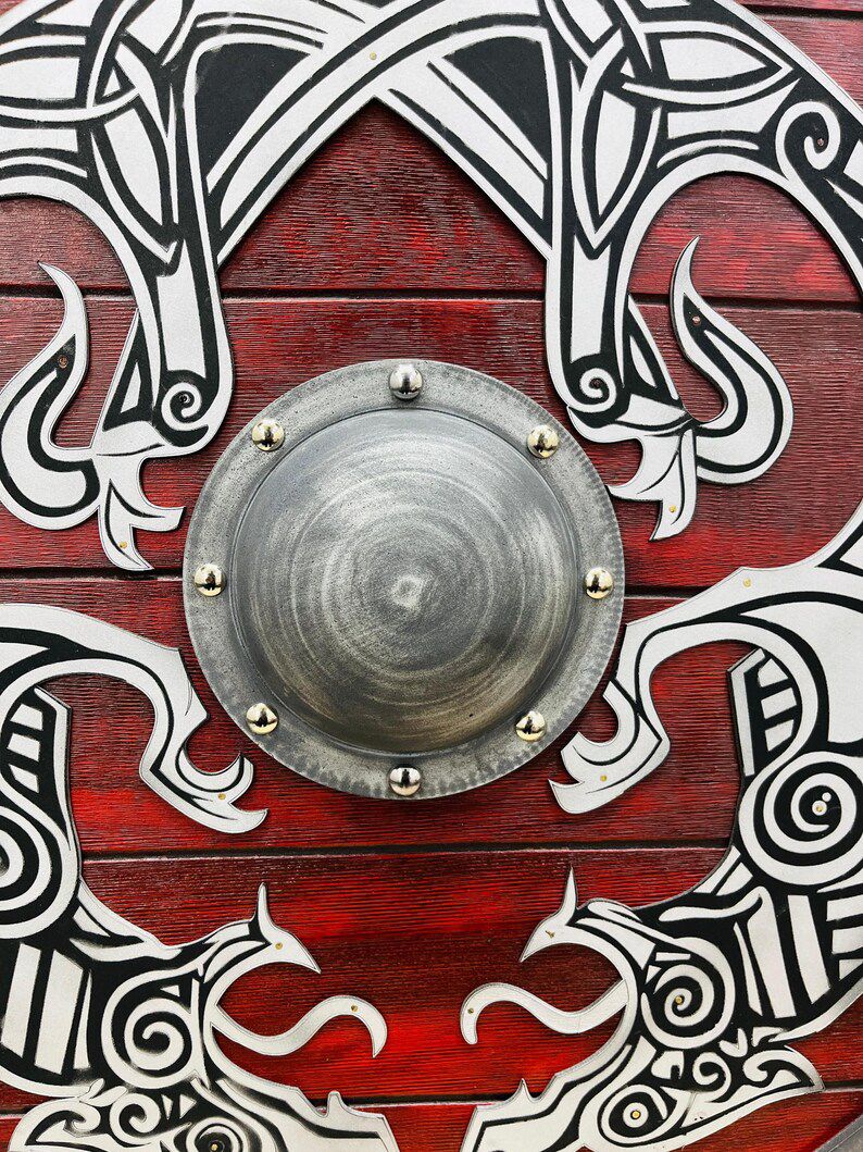 Drakkar Shield – Handcrafted Viking Round Shield with Twin Dragon Engravings