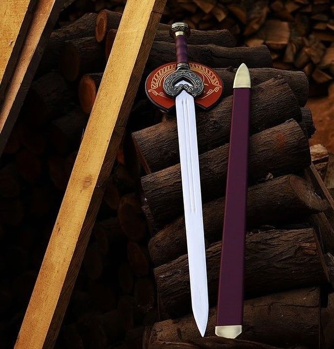 Ancient Chinese Jian Sword – Hand-Forged Steel Blade with Ornate Guard and Scabbard