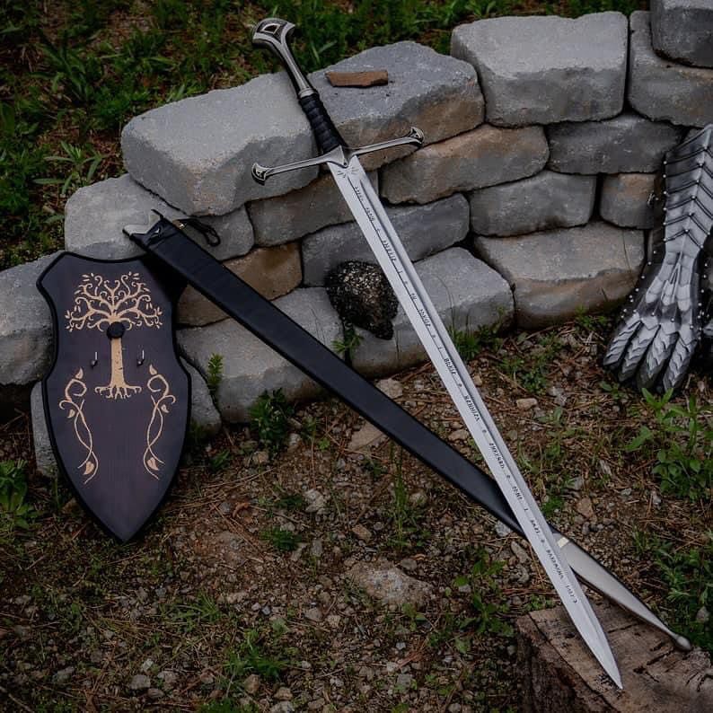 ⚔️ Eldertree Blade – Elven Longsword with Wall Plaque and Scabbard