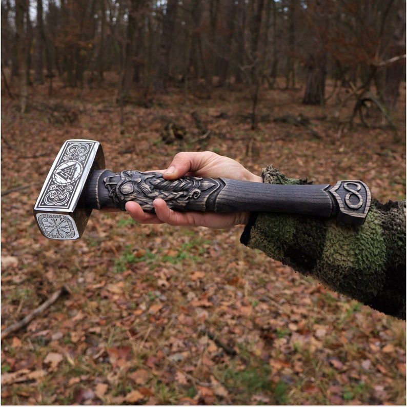 Thor’s Mjolnir Wooden Hammer Replica – Carved Norse Handle & Engraved Steel Head + Runic Wooden Box