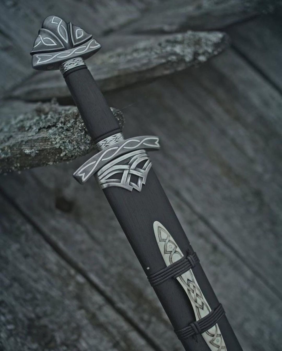 Northmen Viking Sword – Hand-Forged High Carbon Steel with Rune Engraving