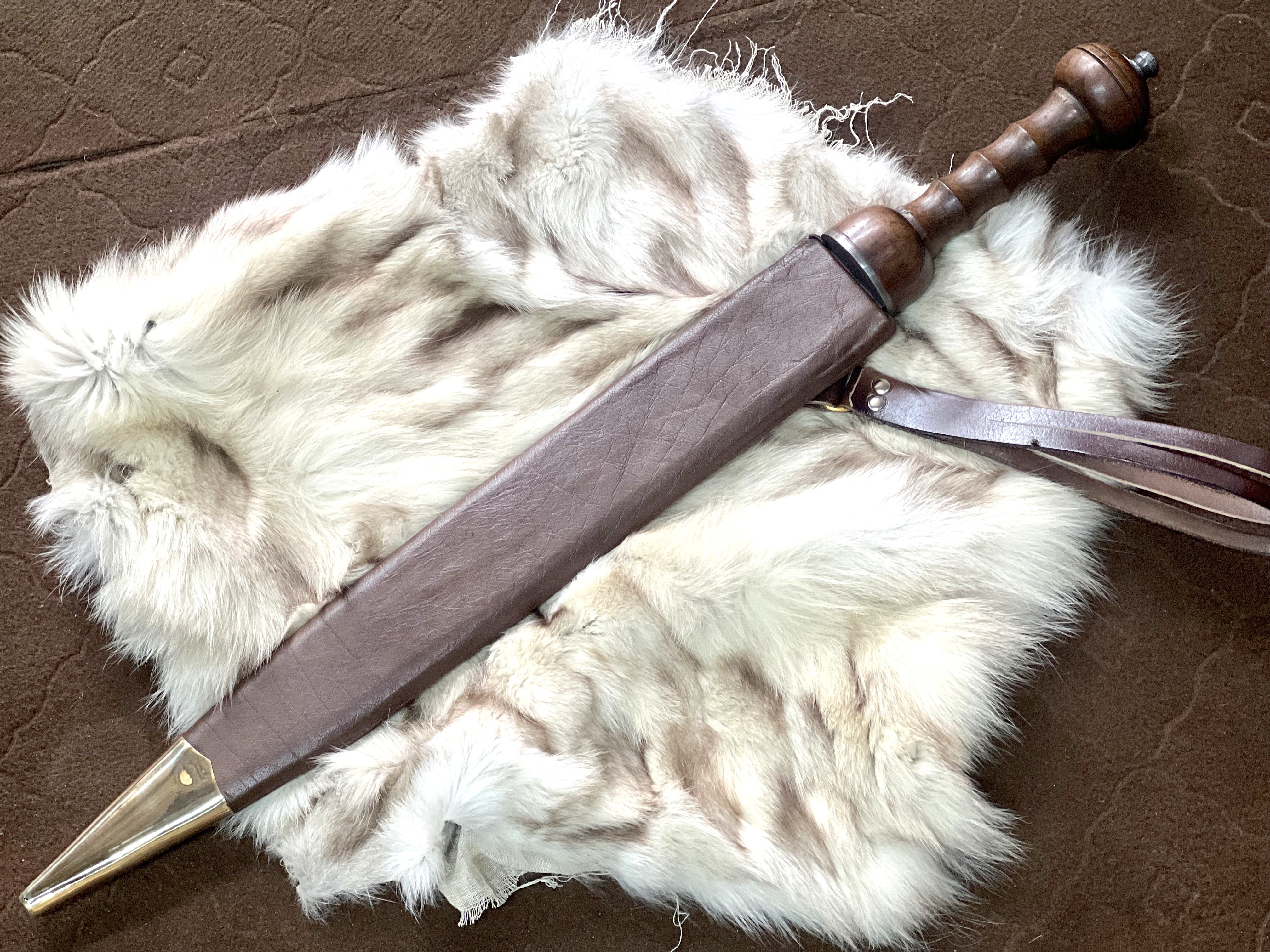 HAND FORGED DAMASCUS STEEL ROMAN GLADIOLUS SWORD WITH WOODEN SCABBARD