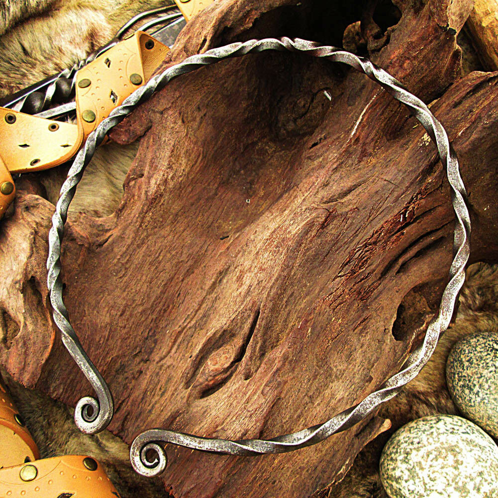 Handmade Iron Viking Warrior Renaissance Knights Crusader Torc Necklace